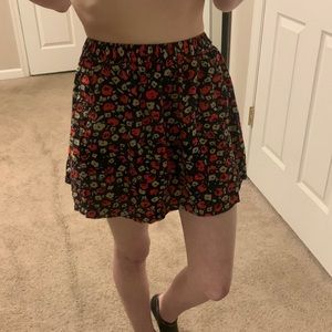 Skirt with pockets